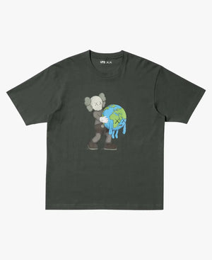 KAWSxUniqloUniverseUTT-Shirt