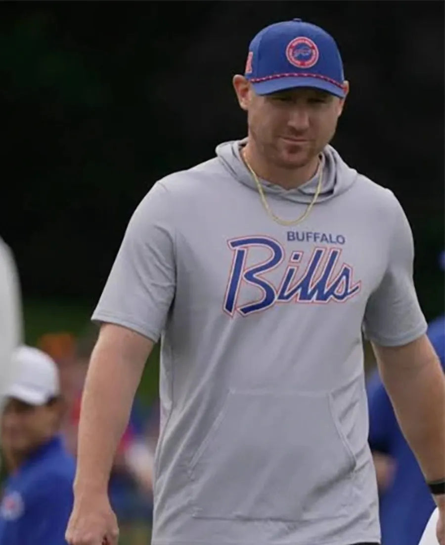 JoeBradyPreseason2026BillsShortSleeveHoodedT-Shirt