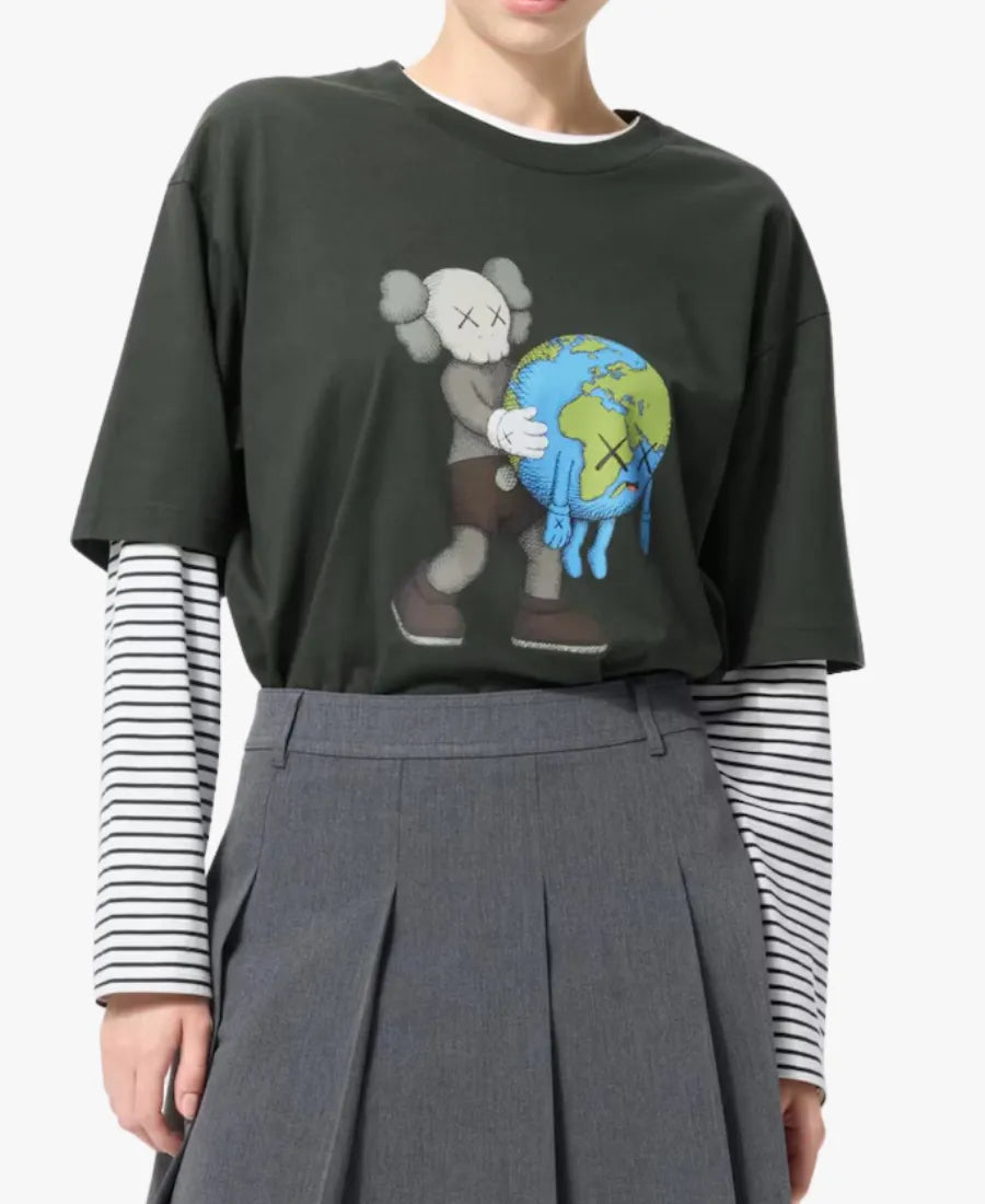 UnisexUniqloxKAWSUniverseUTBlackT-Shirt