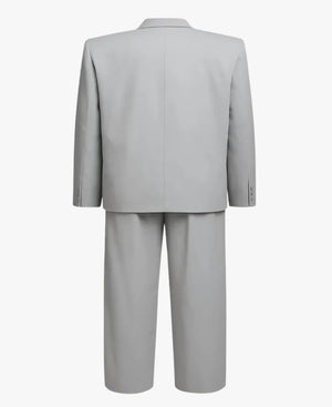 David_Byrne_Big_Grey_Suit